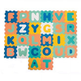 Tapete de espuma com letras